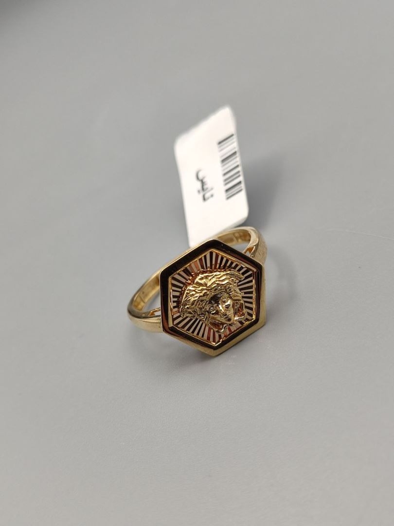 انگشتر ورساچه