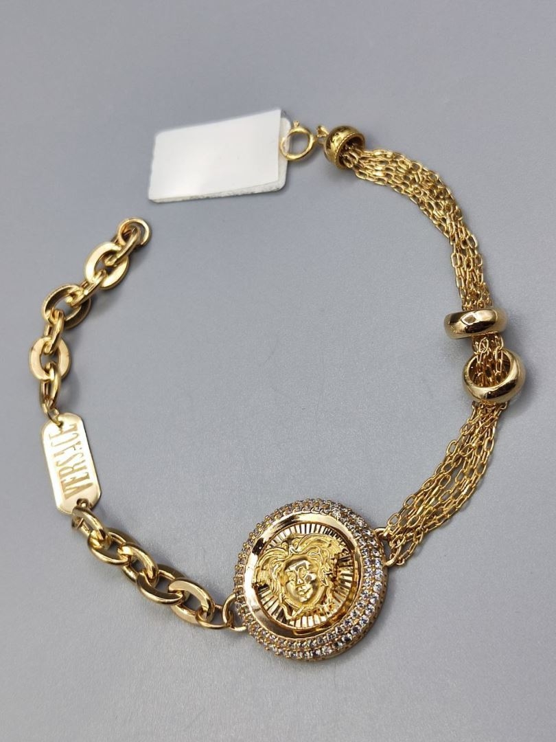 دستبند ورساچه