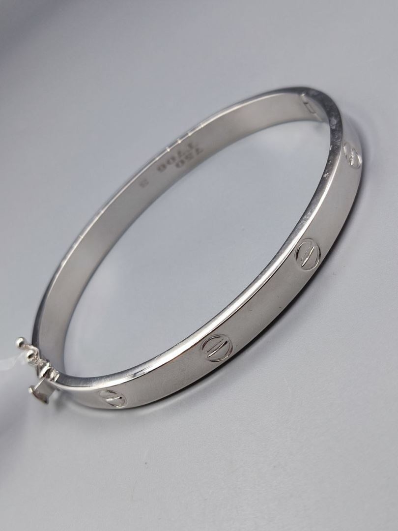 دستبند کارتیه پیچ سفید