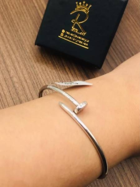 دستبند کارتیه میخ