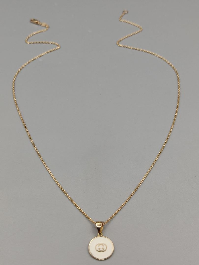 گردنبند مینا