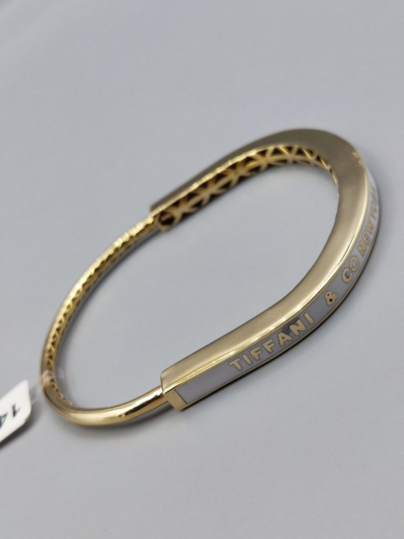 دستبند لاکی تیفانی