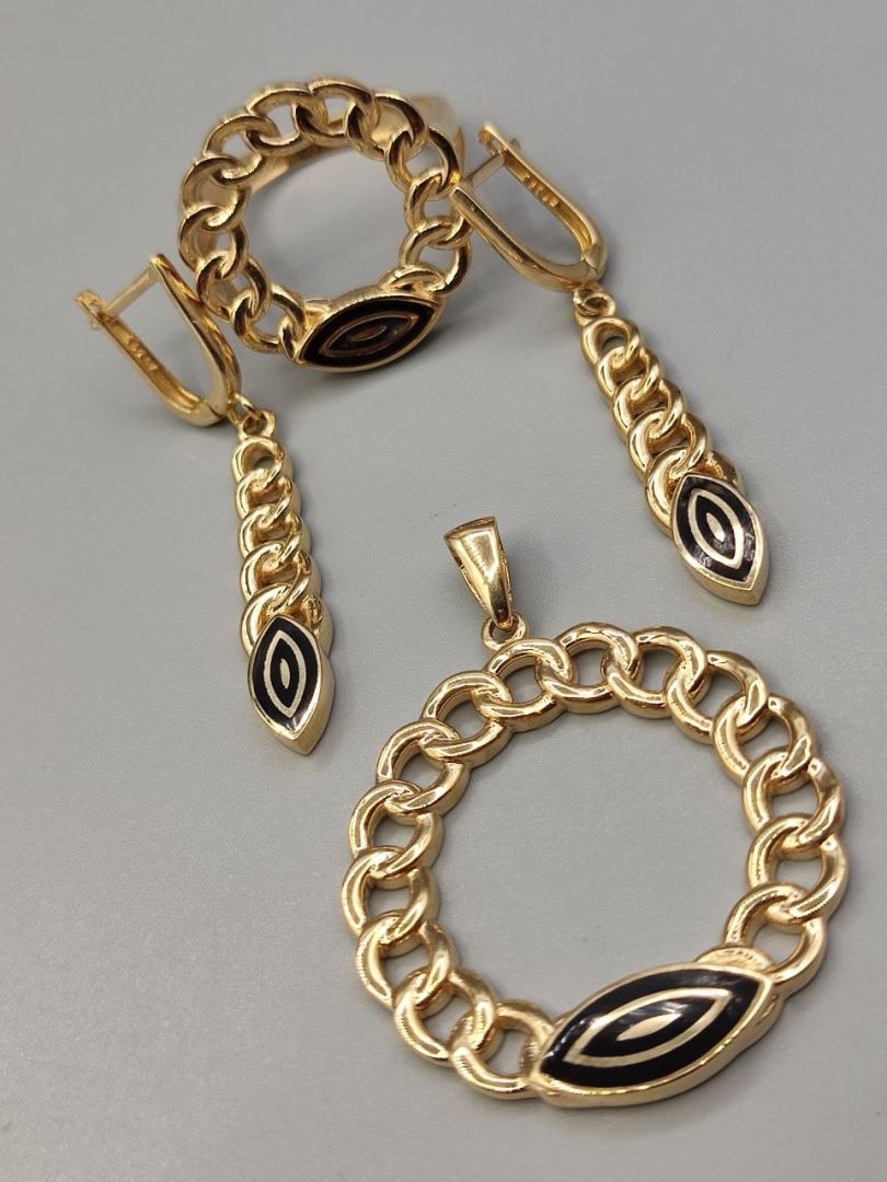 نیم ست کارتیه