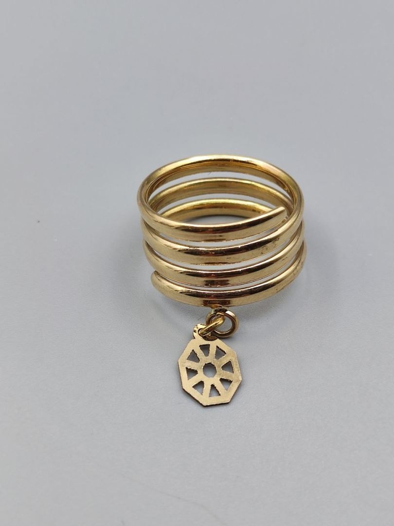 انگشتر ماری