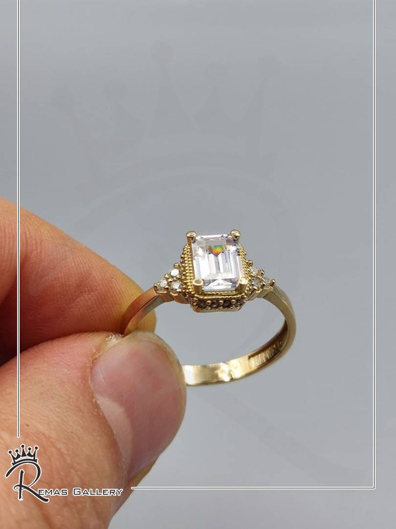 انگشتر سولیتر