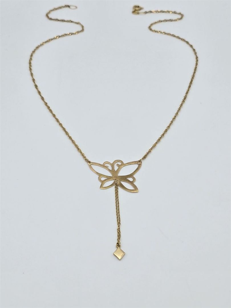 گردنبند پروانه