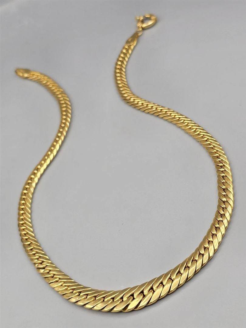 گردنبند حصیری