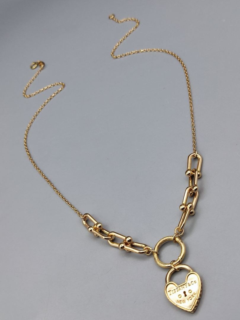 گردنبند تیفانی