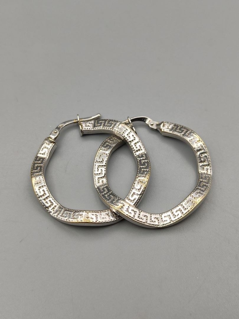 گوشواره ورساچه