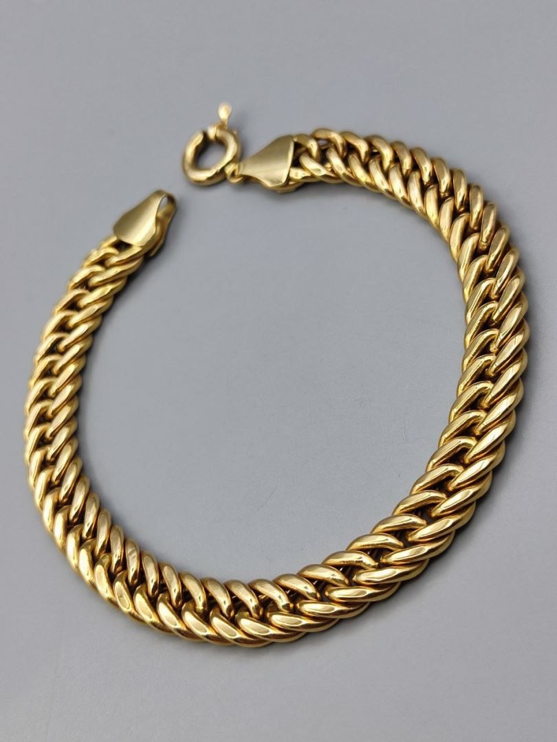 دستبند سیسیلی