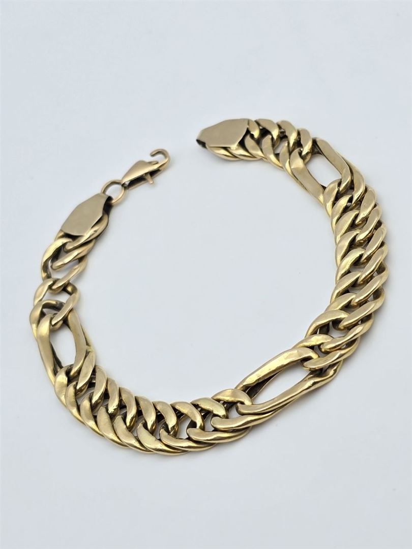 دستبند فیگارو