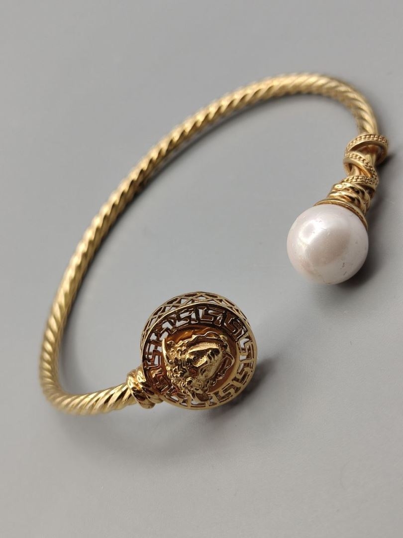 بنگل ورساچه