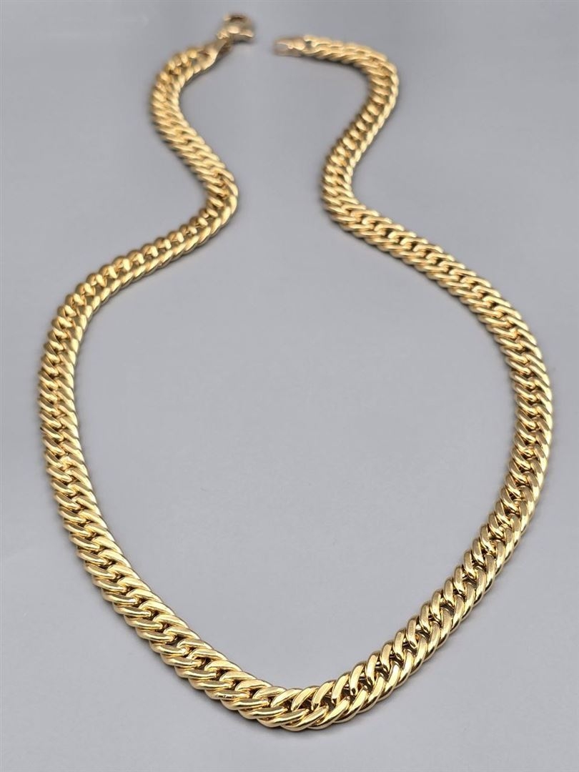 گردنبند سیسیلی