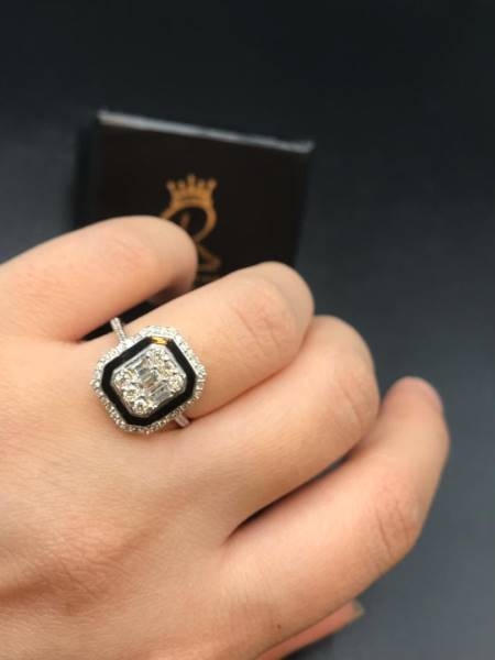 انگشتر جواهر