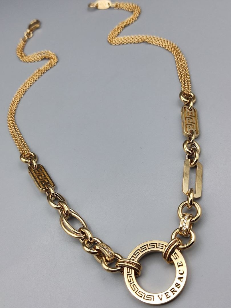 گردنبند ورساچه