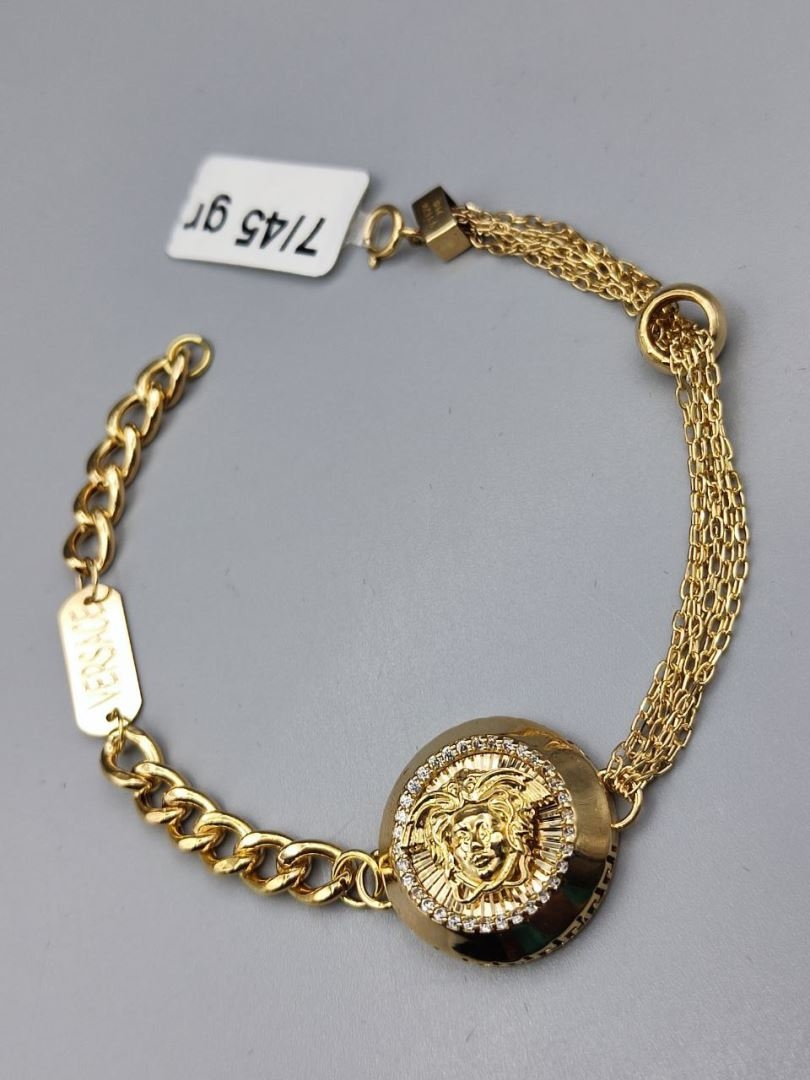 دستبند ورساچه