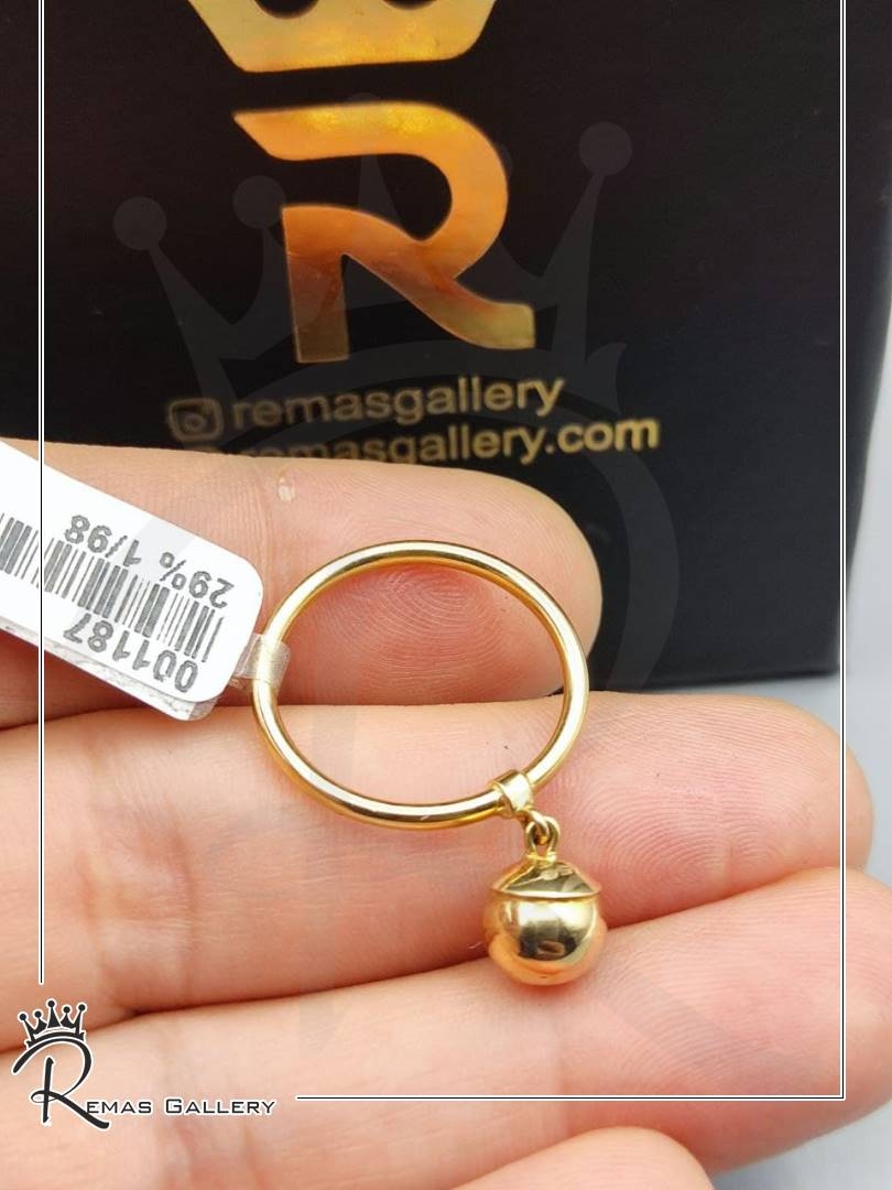 انگشتر اویزدار