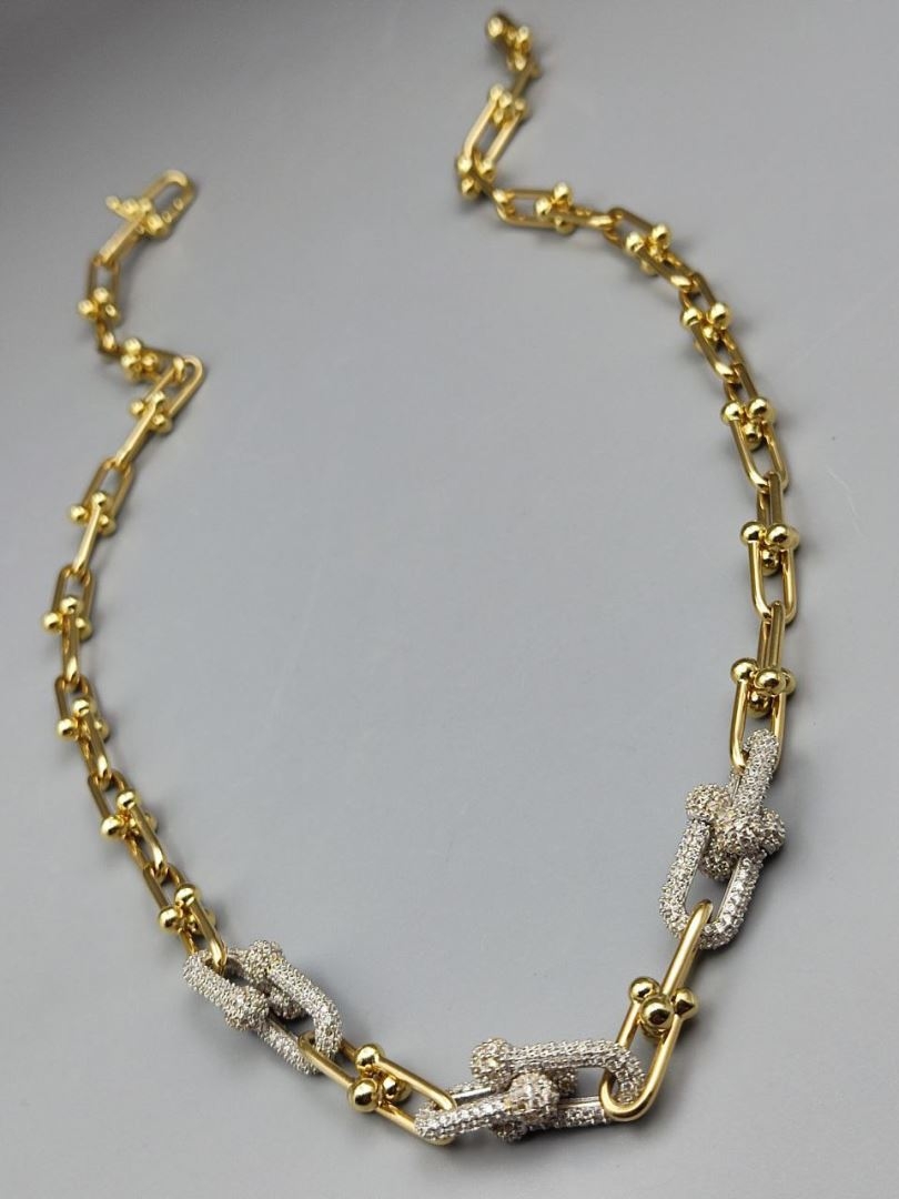 گردنبند تیفانی