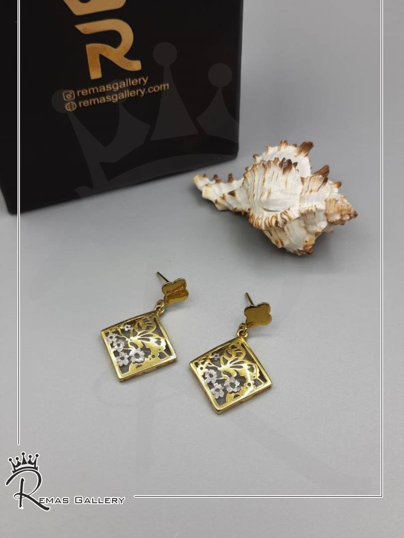 گوشواره گل شرقی