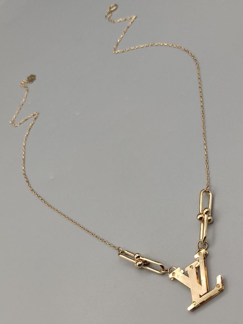 گردنبند لویی ویتون