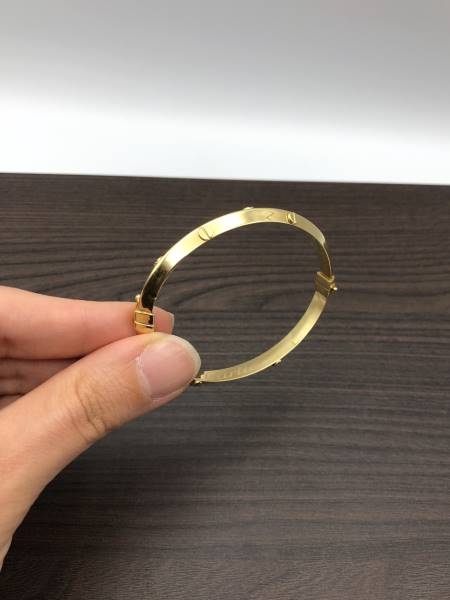 دستبند کارتیه پیچ