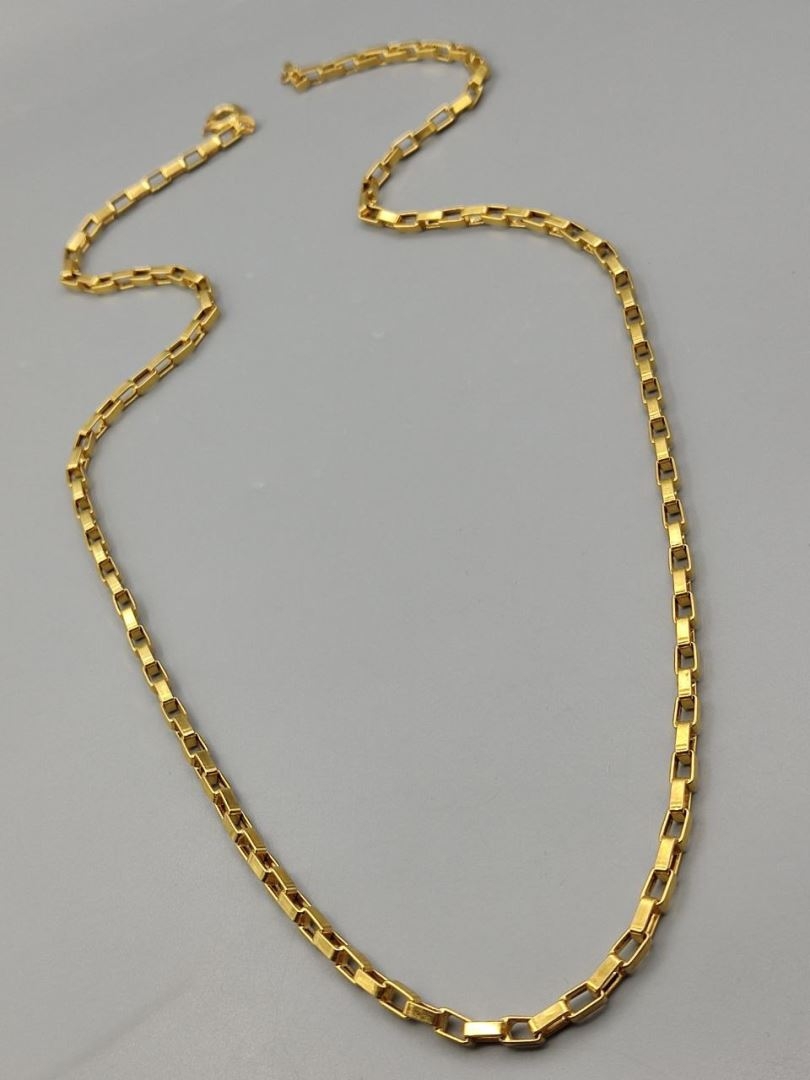 گردنبند دیپلمات