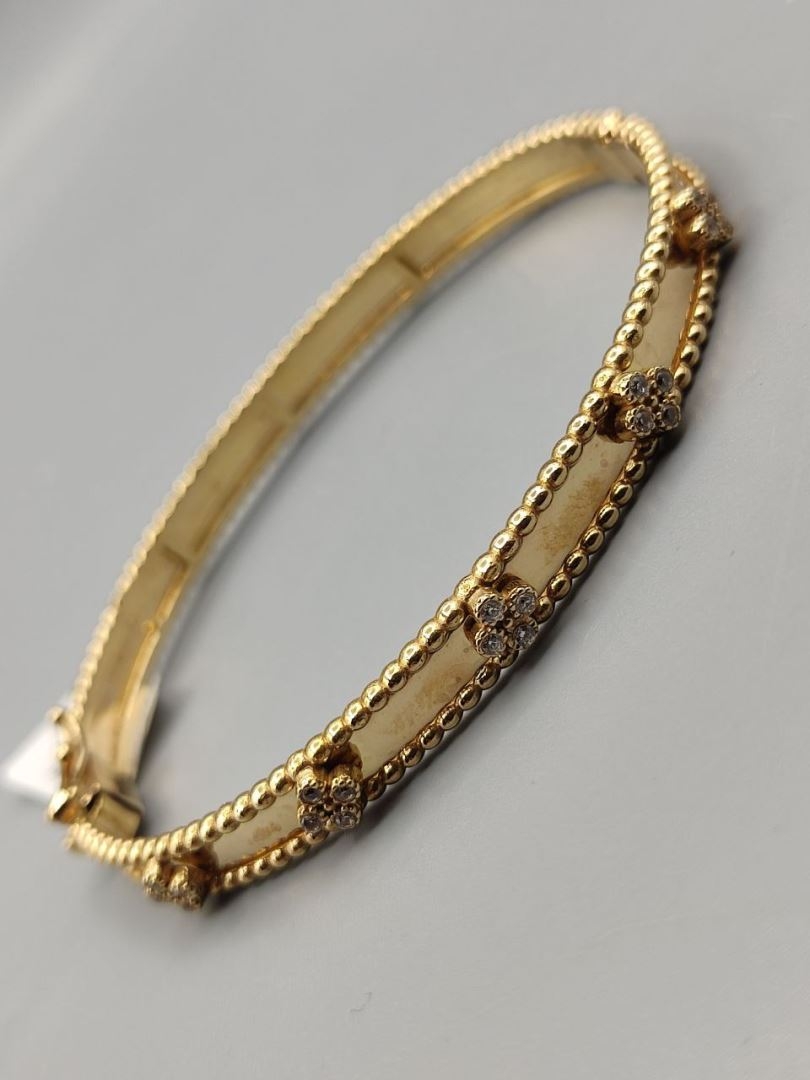 دستبند ونکلیف