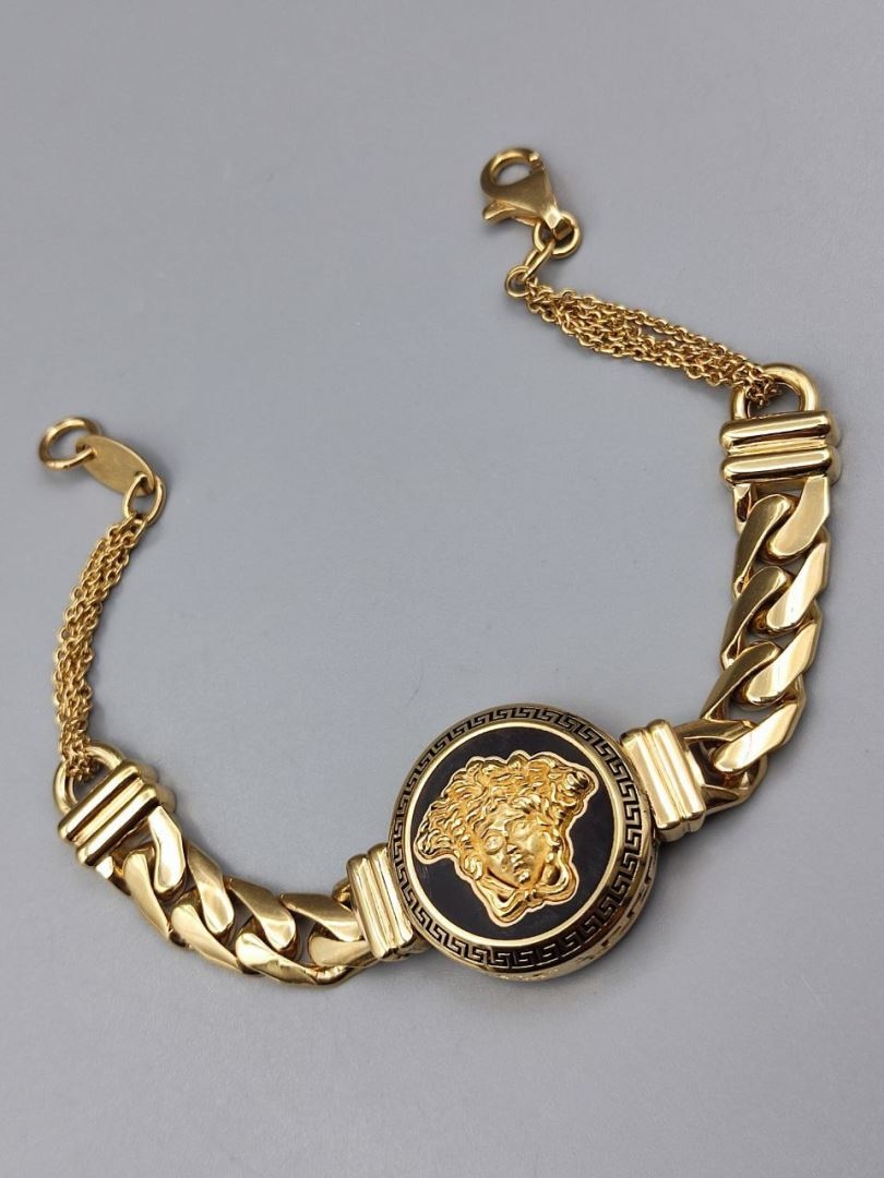 دستبند ورساچه