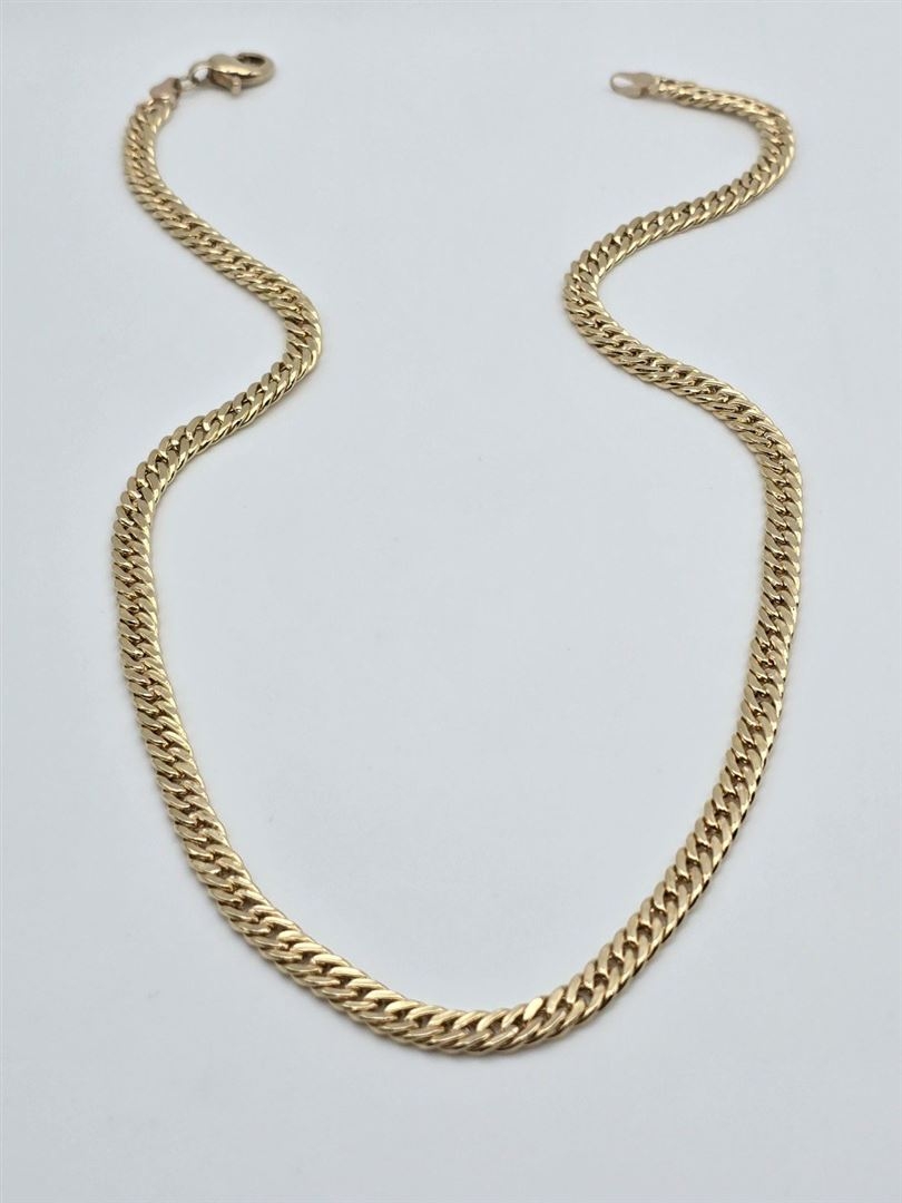 گردنبند سیسیلی