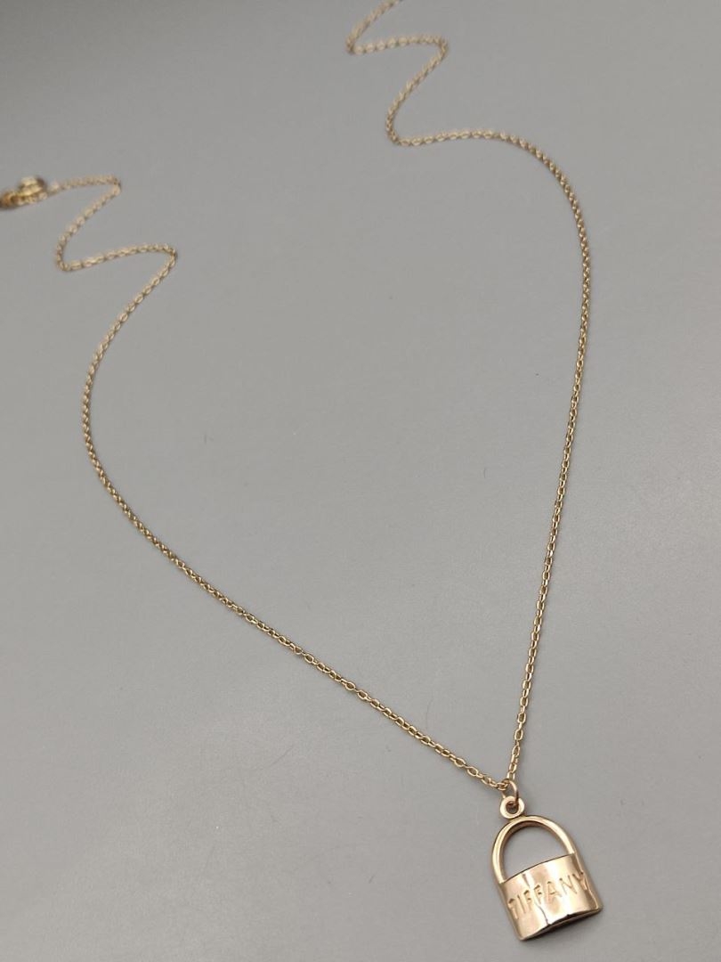 گردنبند تیفانی