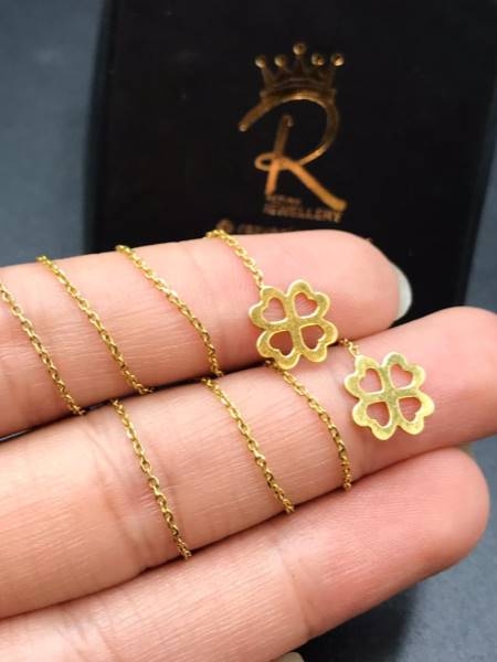 گوشواره بخیه