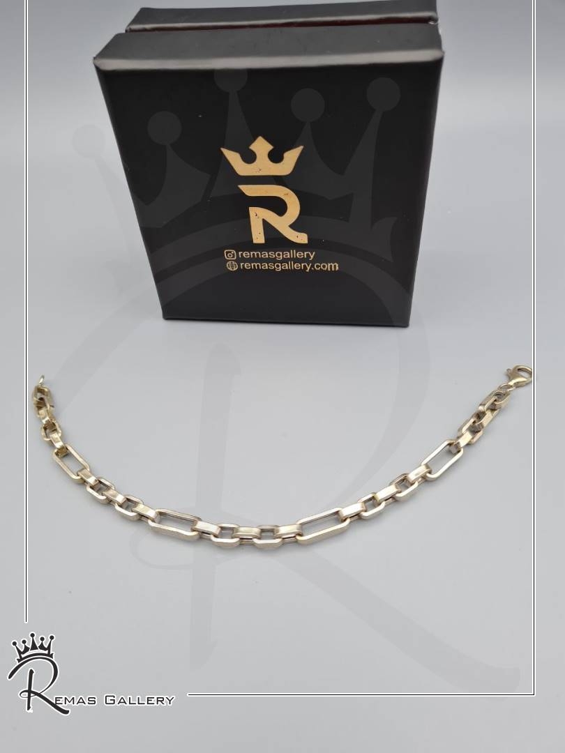 دستبند ورساچه‌