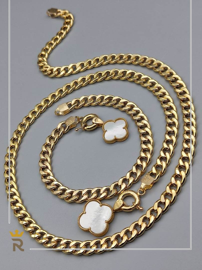 دستبند و گردنبند کارتیه