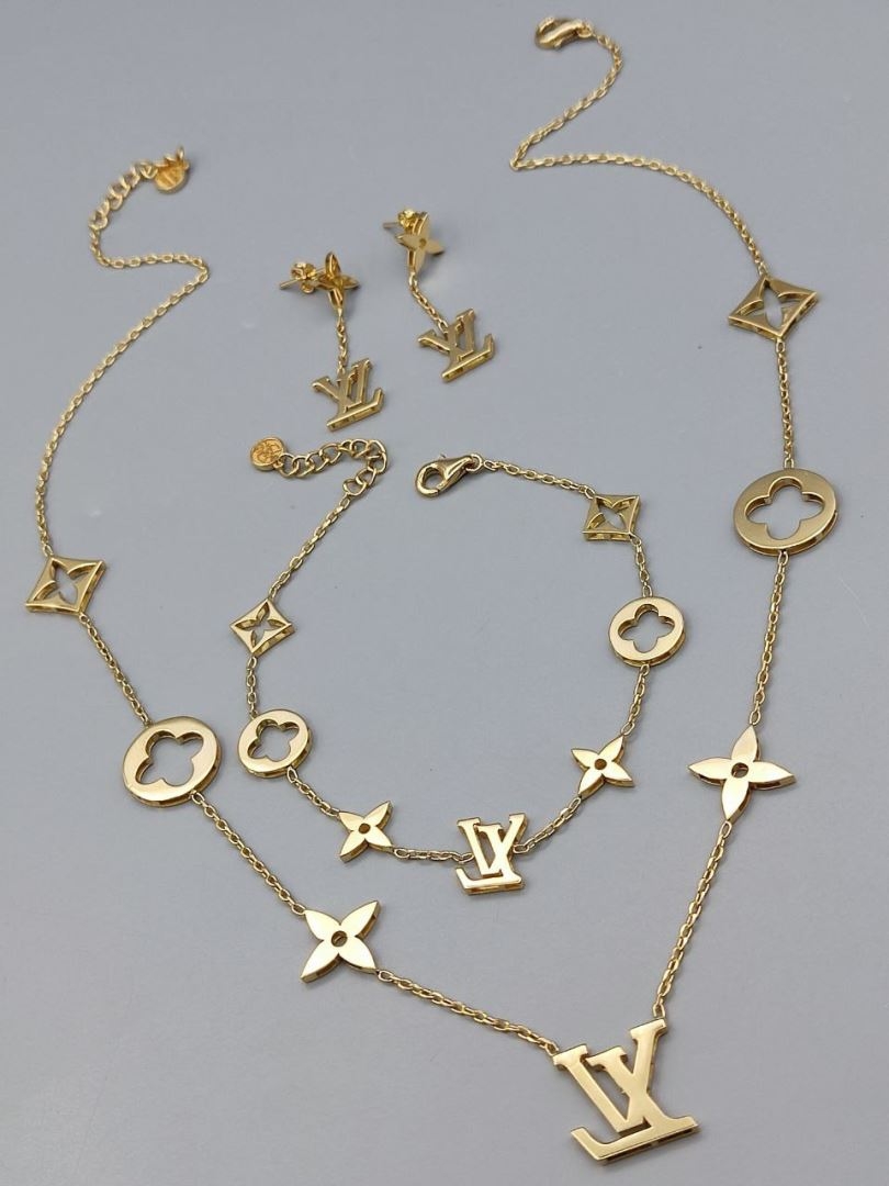 دستبند لویی ویتون