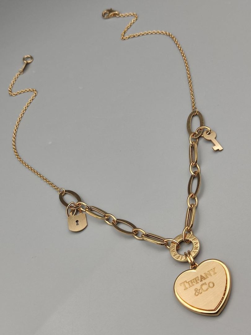 گردنبند تیفانی