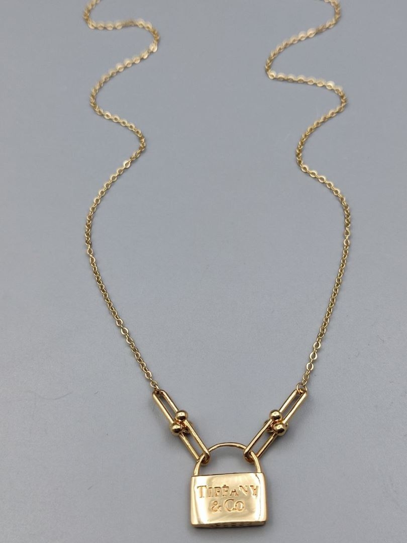 گردنبند تیفانی