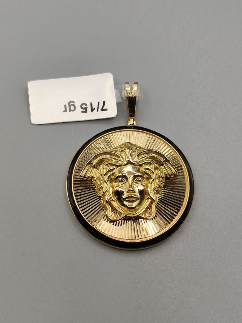 مدال ورساچه