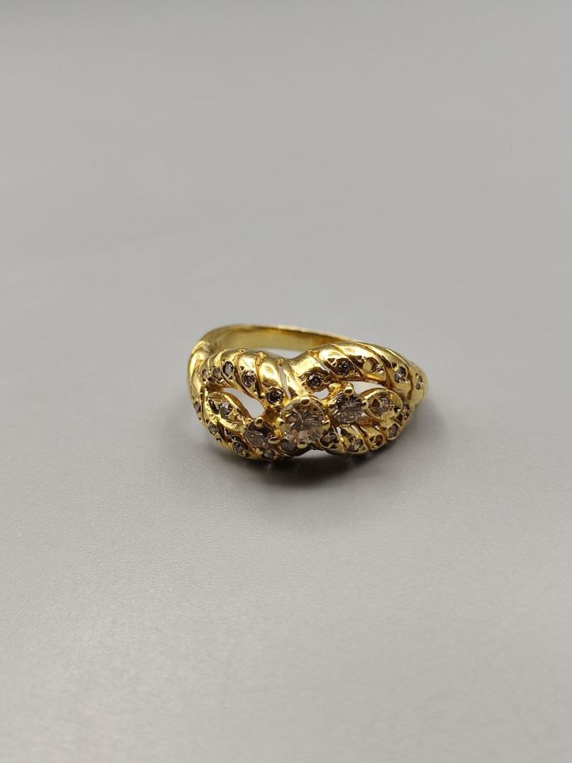 انگشتر سولیتر