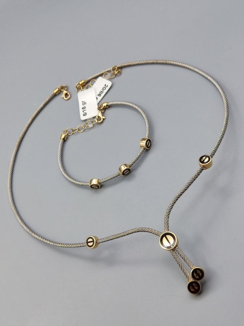 گردنبند و دستبند کارتیه پیچ فرد