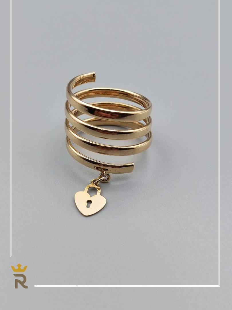 انگشتر ماری