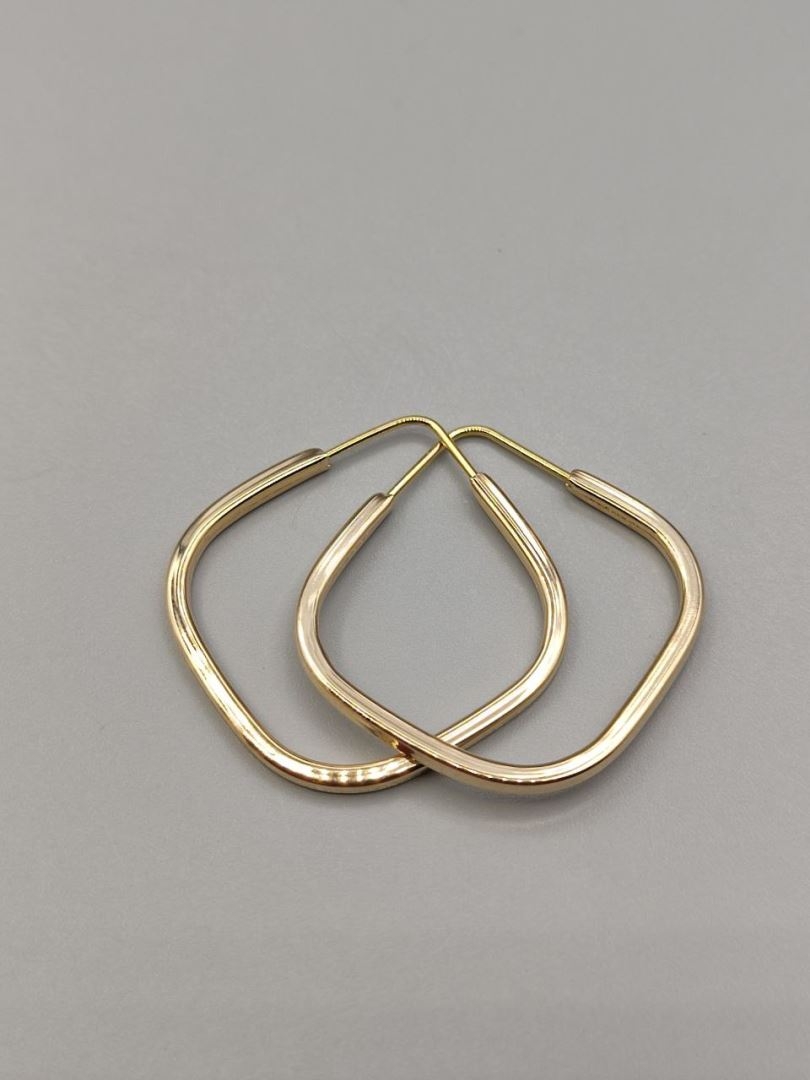 گوشواره هندسی