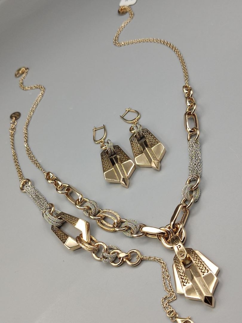 سرویس چاوان