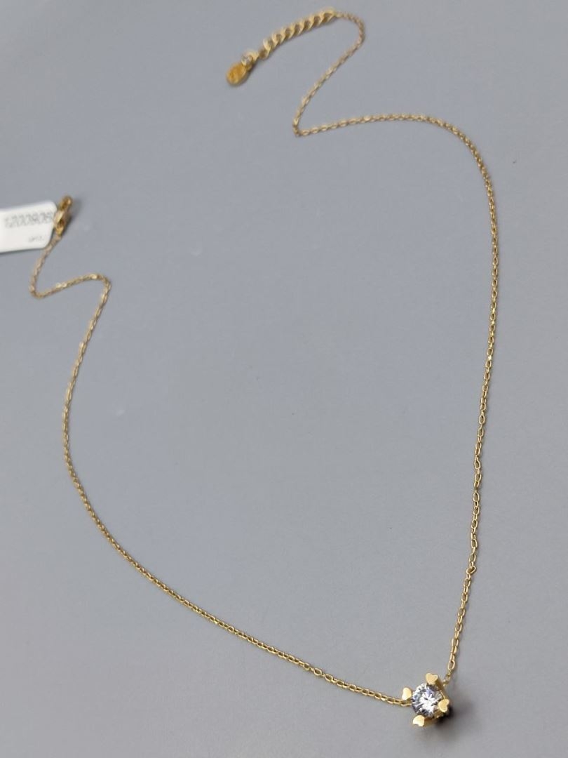 گردنبند مونترال