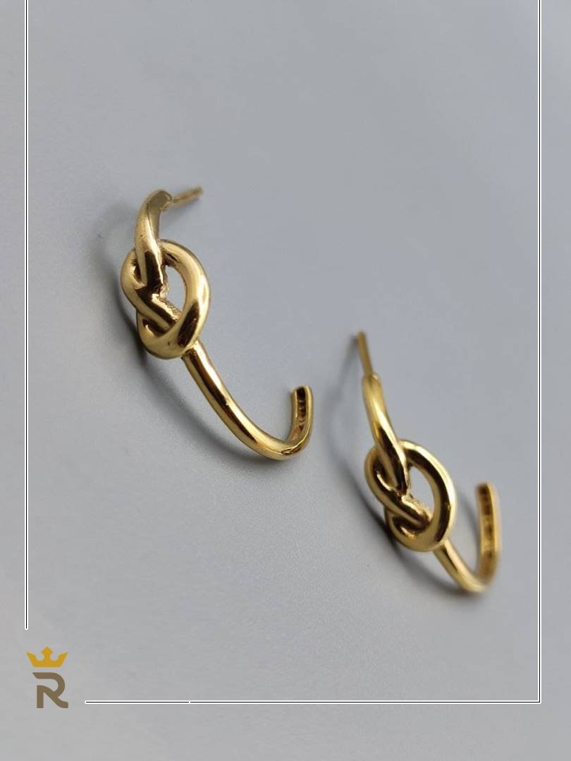 گوشواره امگا