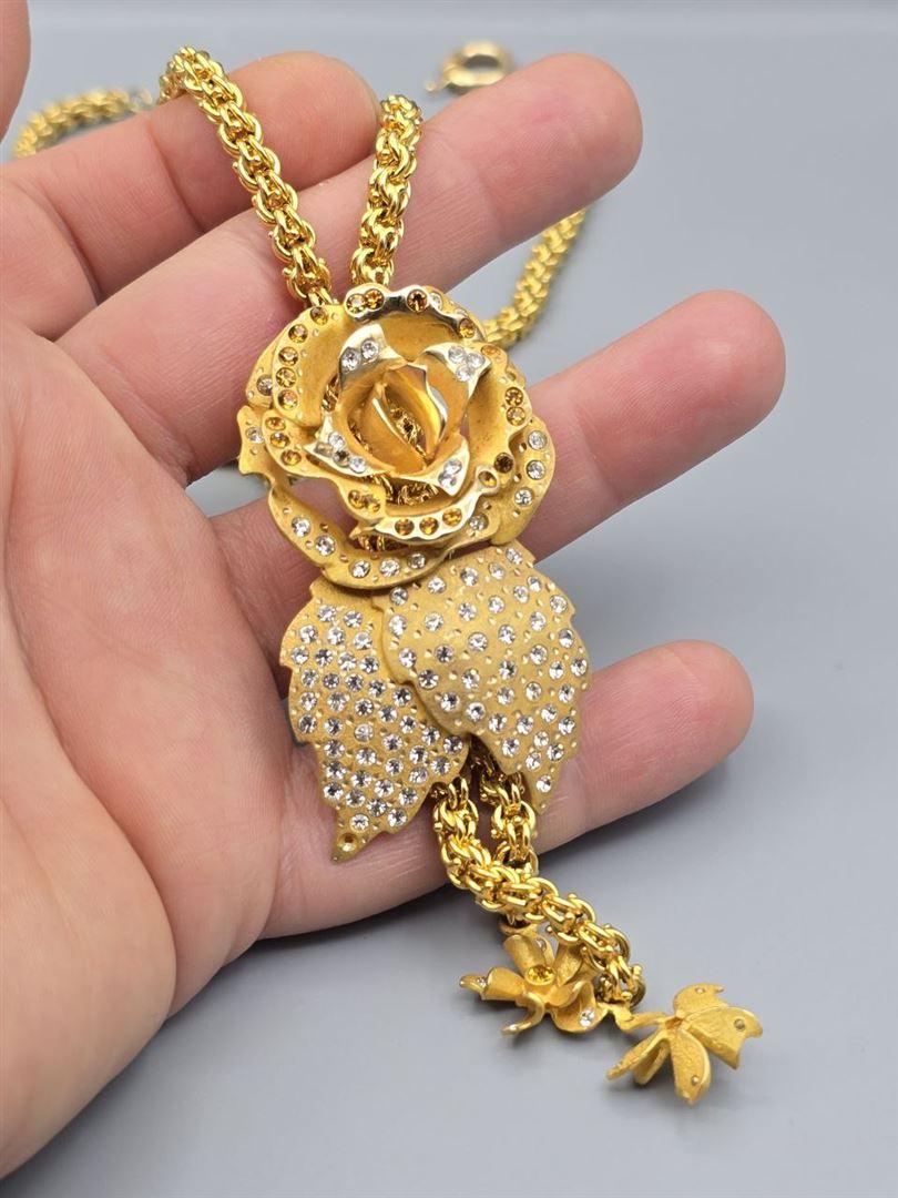 گردنبند گل اویز