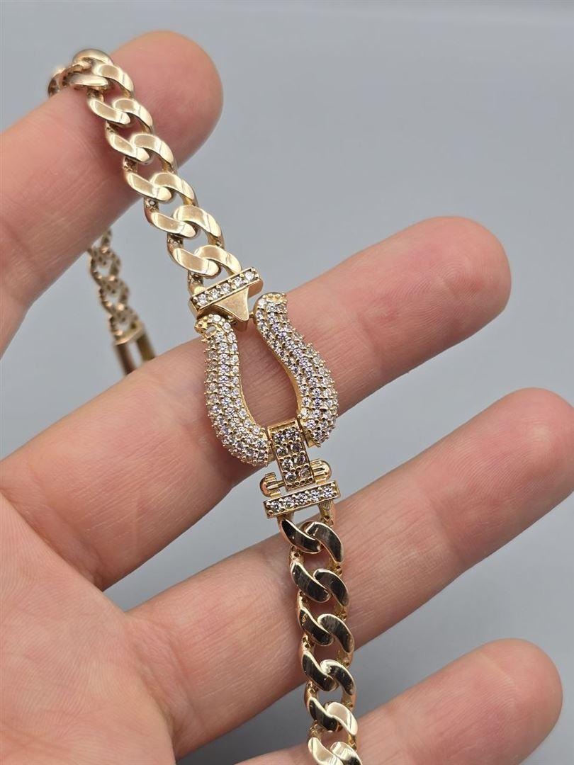 دستبند کارتیه امگا