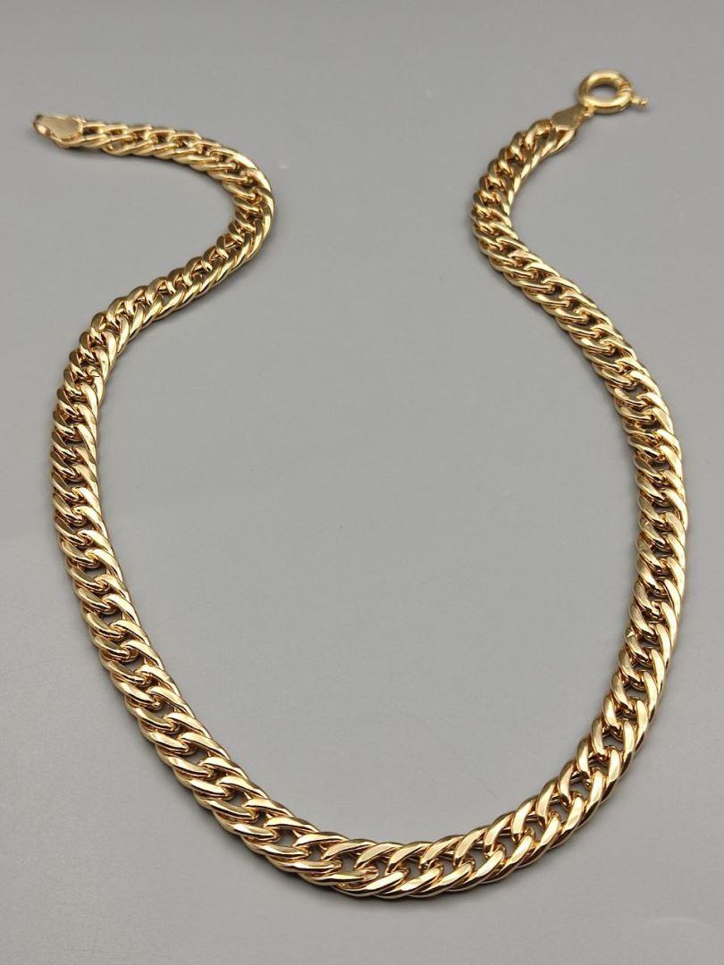گردنبند سیسیلی